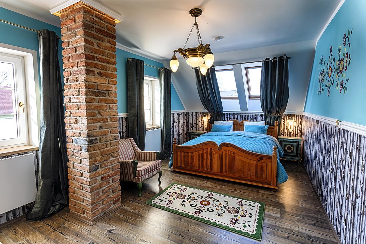 Chateau Nightingales Hostoun Екстериор снимка